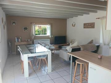 Gîte pour 4 personnes, avec terrasse, animaux acceptés à Gommenec'h