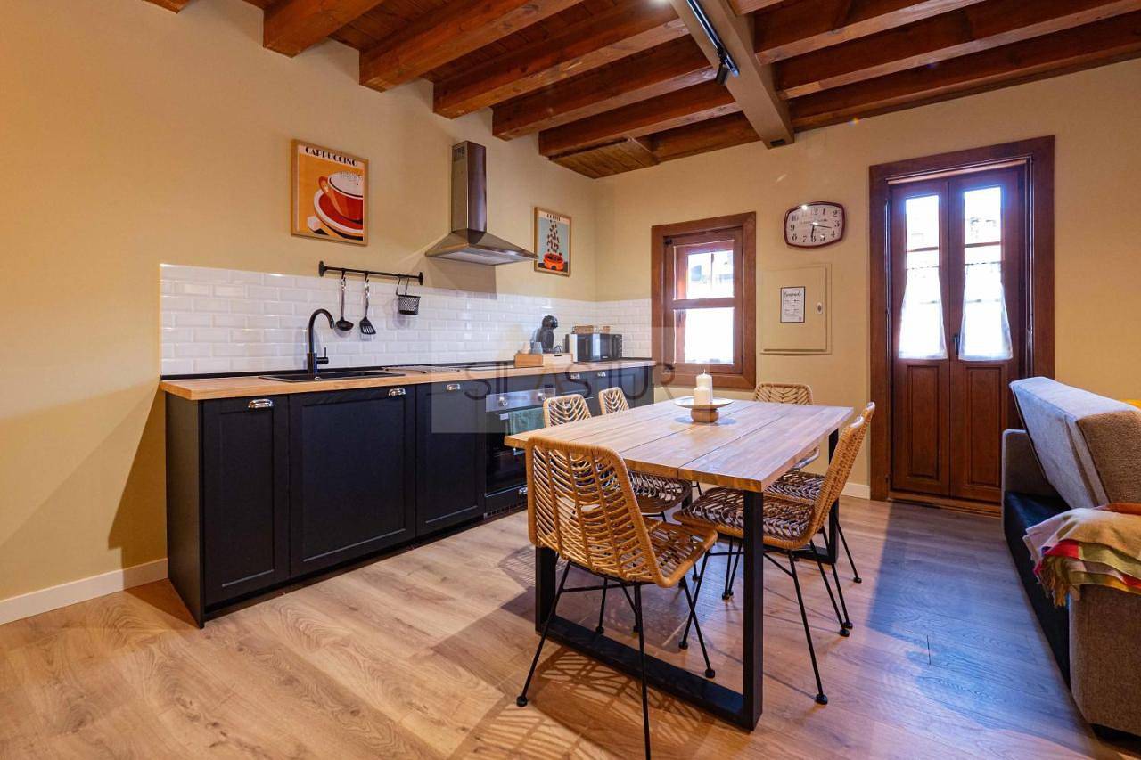 Appartement entier, Two-Bedroom Apartment in Pola de Siero, Siero
