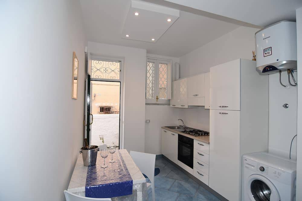 Entire apartment, Tac tac apartment - Amalfi Coast Cin: It065068B4Fdkp74J8 in Minori, Amalfi Coast
