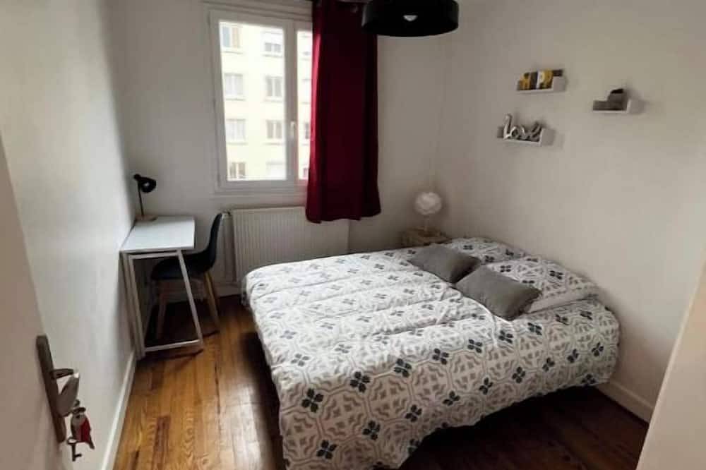 Apartamento entero, Two rooms available, near Evreux cathedral in Évreux, Región de Évreux