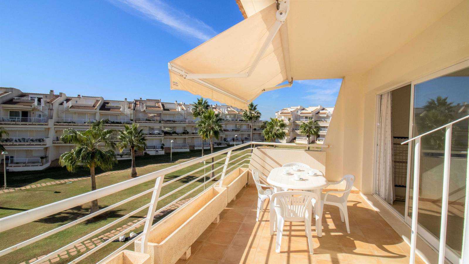 Entire apartment, Alcala Blau ático 141 Playa del Moro Alcoceber in Alcossebre, Alcalà de Xivert
