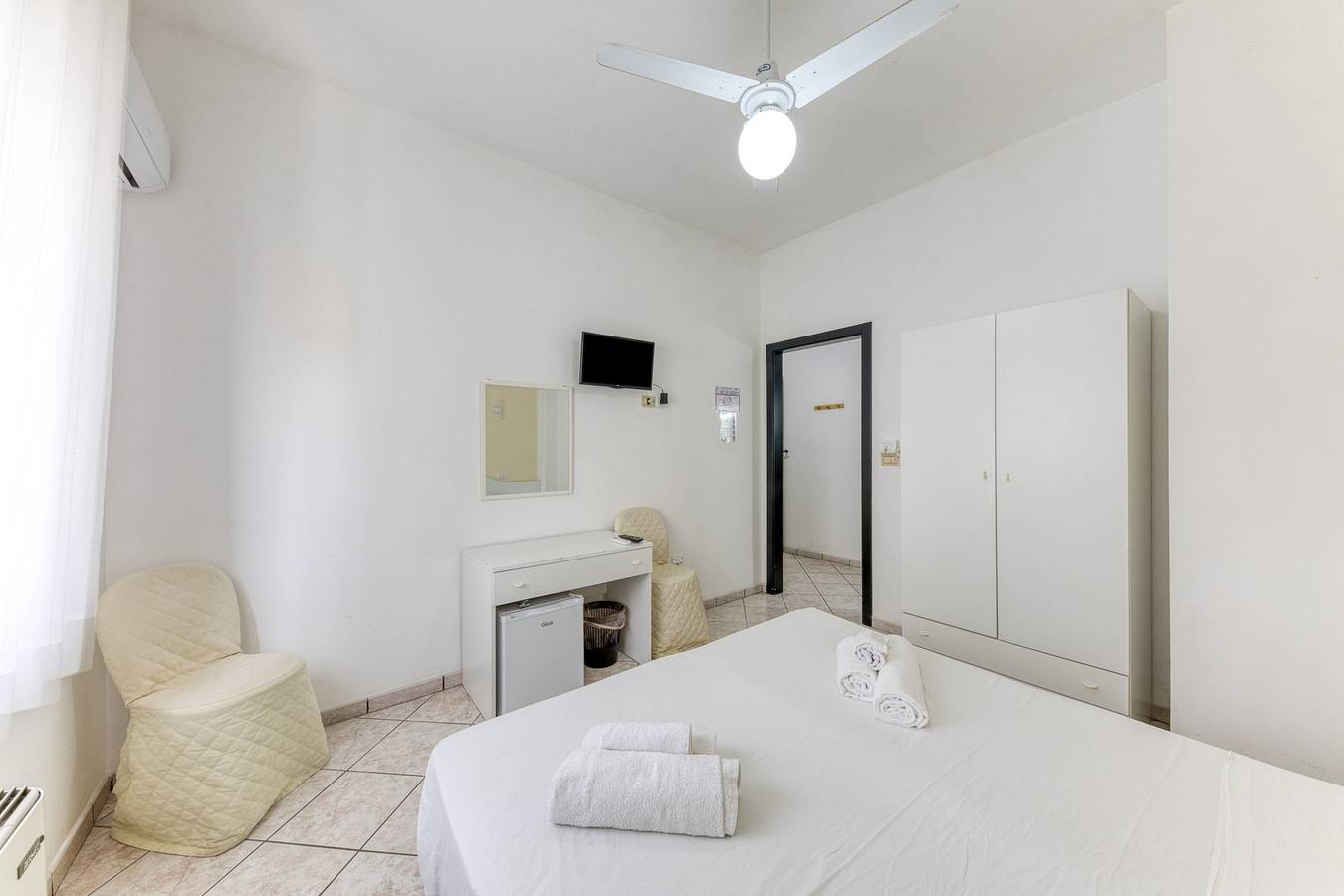 Locanda 'Doppia 2' con Vista Mare, Wi-Fi e Aria Condizionata in Golfo di Taranto