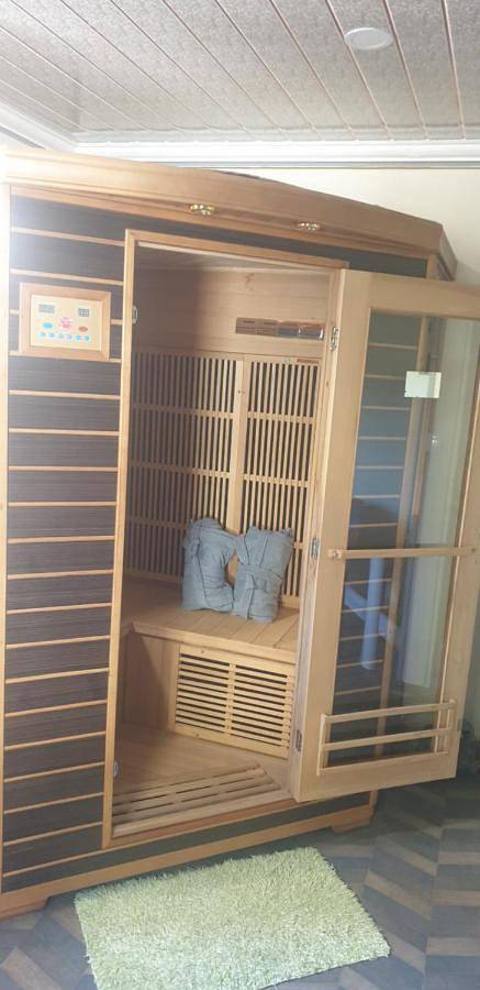 Gîte pour 2 personnes, avec vue et sauna ainsi que terrasse et jardin dans Grand-Îlet - 2