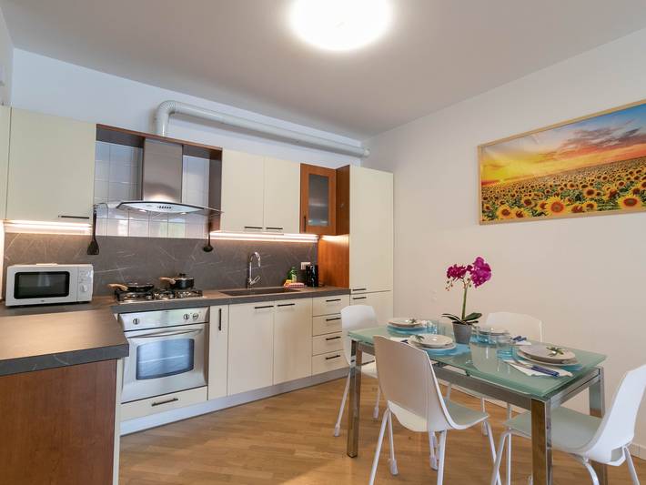 Gîte pour 4 personnes, avec terrasse et vue, animaux acceptés à Lecco - 4