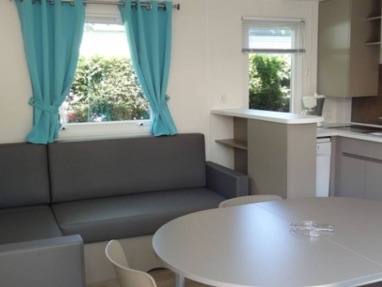 Mobile Home with Terrace - 3 Bedrooms in Messanges in Messanges, Côte d’Argent