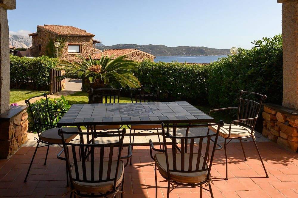 Geheel appartement, Blue Dawn. Eindrucksvolle Meersicht Coda Cavallo in Capo Coda Cavallo, San Teodoro