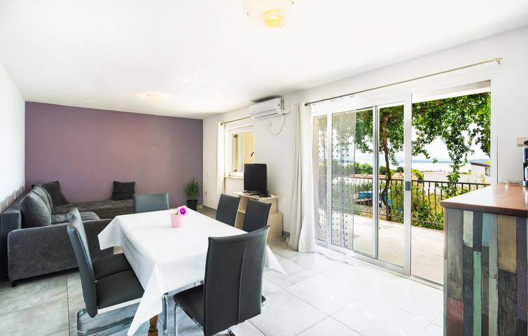 Ferienhaus für 9 Personen, mit Terrasse in Kaštela - 4