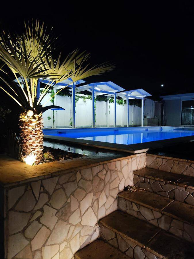 Location de vacances pour 6 personnes, avec piscine ainsi que vue et jardin à Matera - 2