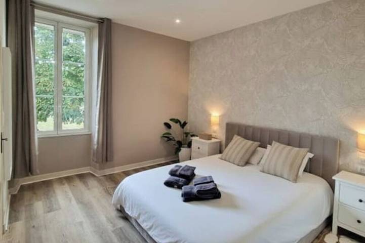 Location de vacances pour 6 personnes, avec jardin et piscine à Monsempron-Libos - 4