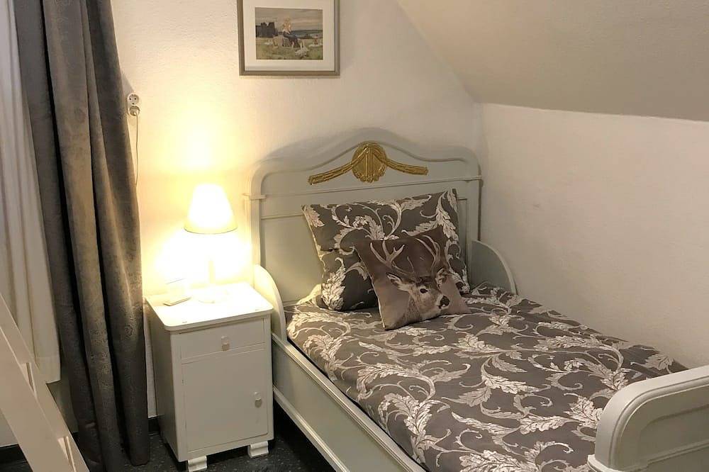 Ganze Wohnung, Wohnung 4-6 Pers. ruhig, nah an Wanderwegen u. Skigebiet in Silbach, Winterberg