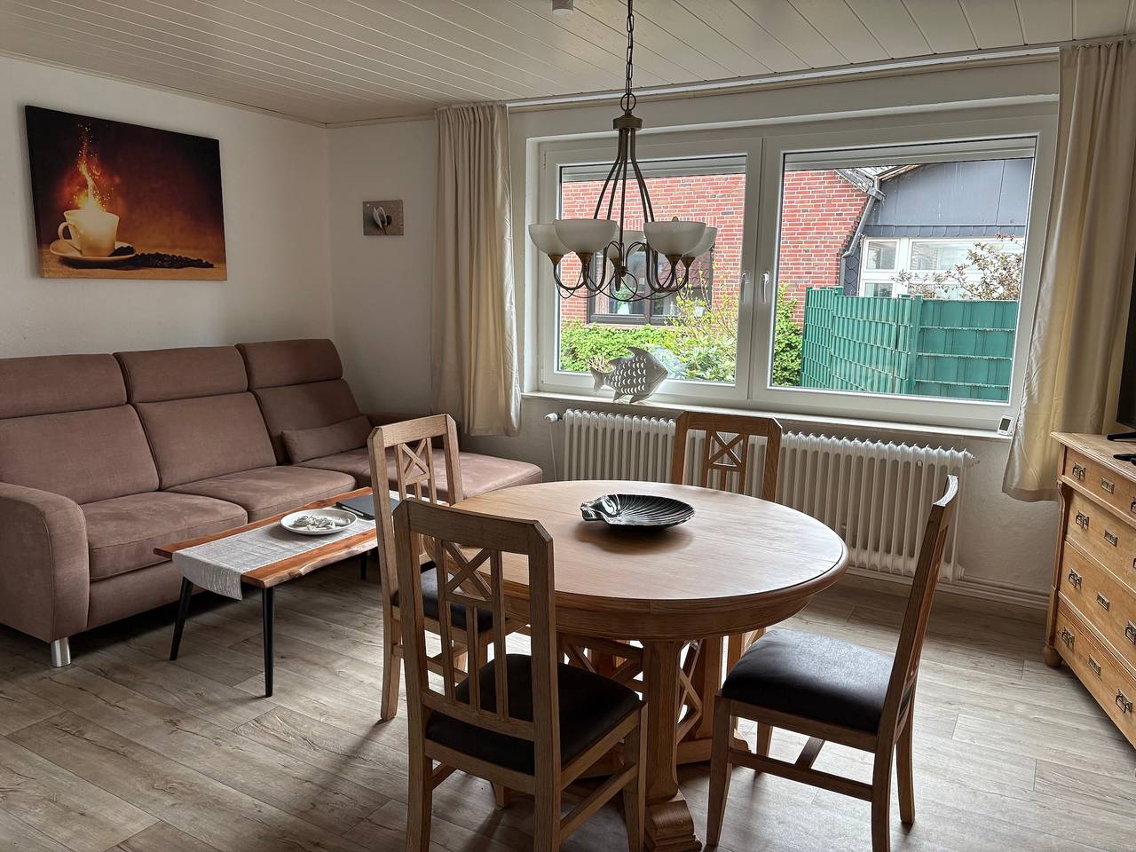 Ganze Wohnung, Küstennahe Ferienwohnung in Schortens, Nordseeküste