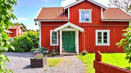 Ferienhaus für 7 Personen, mit Terrasse in Väddö