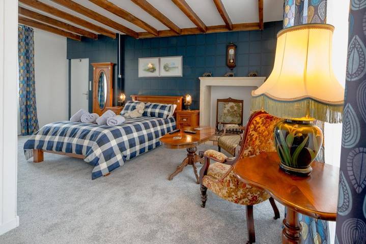 Chambre d’hôte pour 2 personnes, avec Terrasse ainsi que Jardin et Vue à Londigny