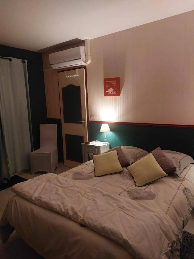 Appartement de vacances entier, Double Room in La Riche, Région de Tours
