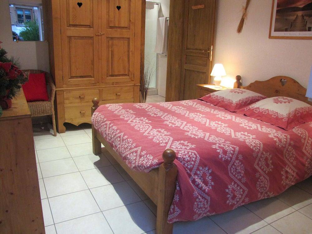 Maison d'hôtes Douce Nuit - Chambre 1 in Obermodern-Zutzendorf, Région de Saverne