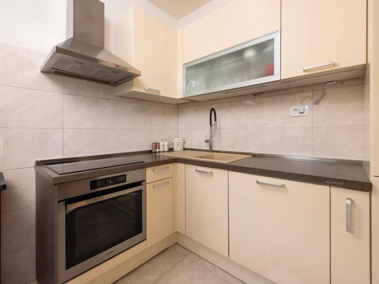 Ganze Wohnung, Coastal Comfort Apartment Teilen Speichern in Podstrana, Split-Dalmatien
