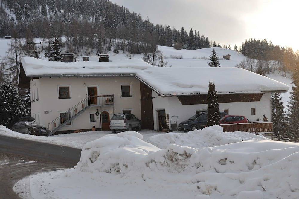 Ganze Wohnung, Alpenblick    2-5 Personen - Bio-Bauernhof Zirmhof in Glockturmkamm, Fendels