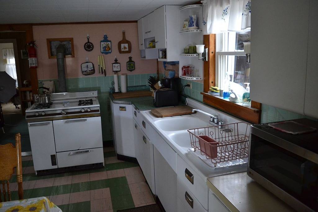 Quiet and Cozy Seaside Cottage with Amazing Sunsets in Washington County (Maine)