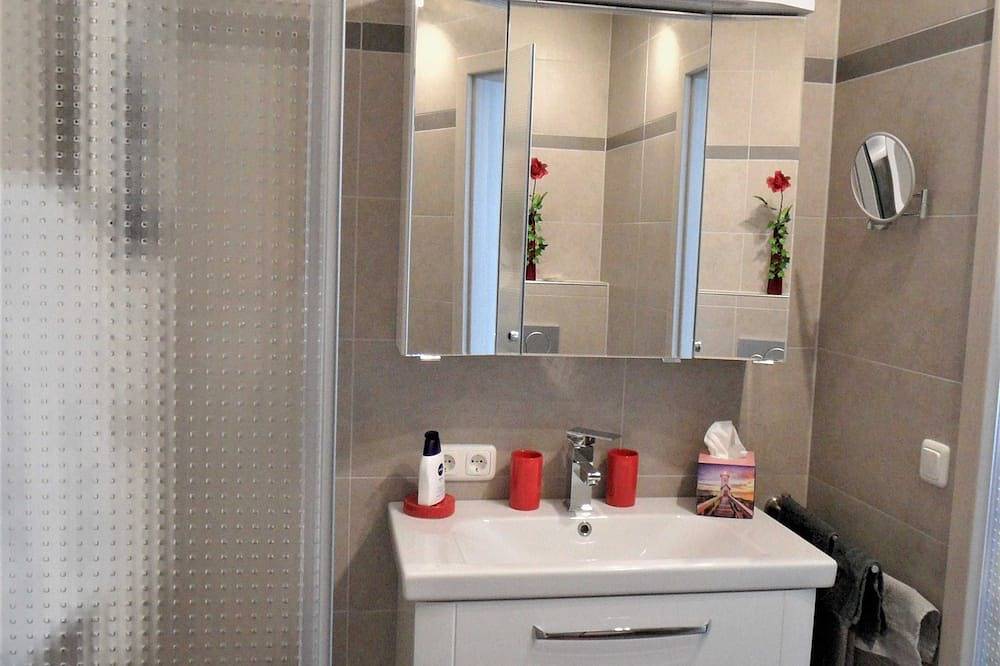 Ganze Wohnung, Ferienwohnung Huber, Deutschland in Wildenwart, Frasdorf