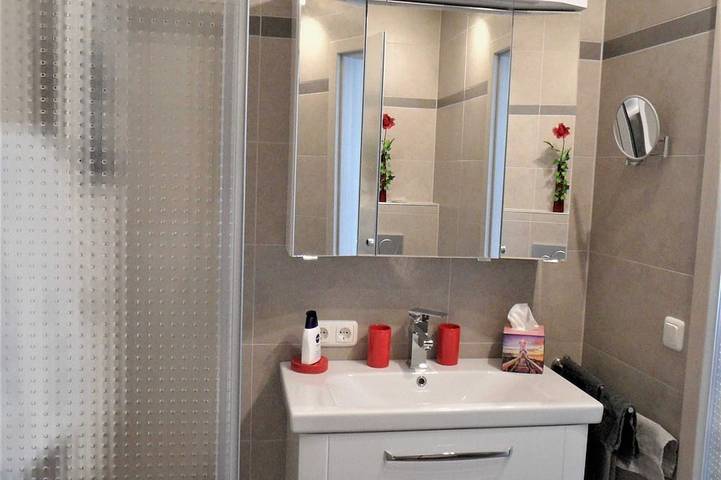 Ganze Wohnung, Ferienwohnung Huber, Deutschland in Wildenwart, Frasdorf