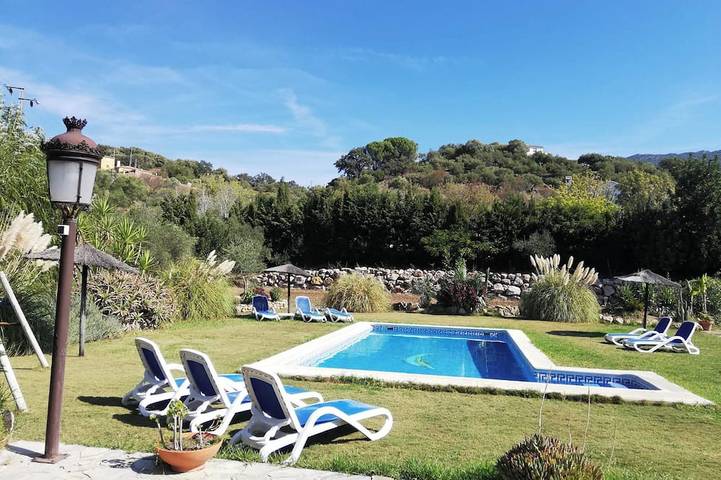 Villa pour 16 personnes, avec terrasse et jardin, animaux acceptés - 1