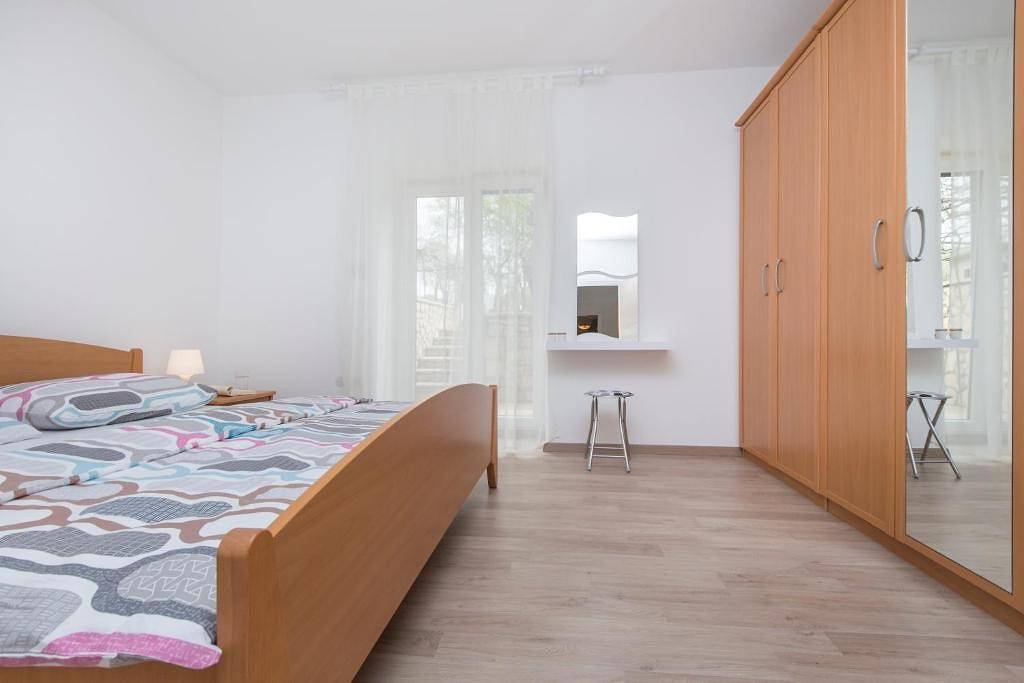 Geheel appartement, Vakantieappartement voor 7 personen met balkon/terras in Labin , Oostkust Istrië