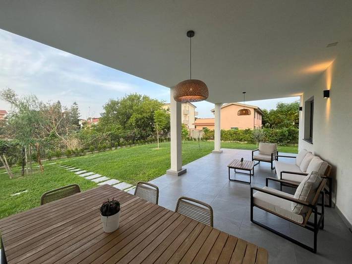 Location de vacances pour 6 personnes, avec vue et jardin dans Marina di Davoli - 2
