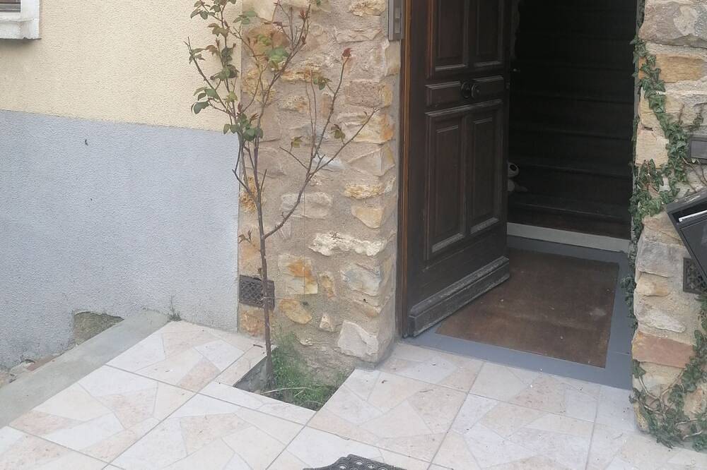 Appartement entier, Charme de la pierre. in Écharcon, Essonne