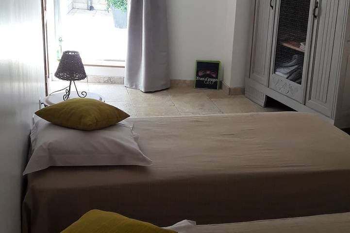 Schönes Dorfhaus 10 Minuten von Uzès in La Capelle-et-Masmolène, Nimes und Umgebung