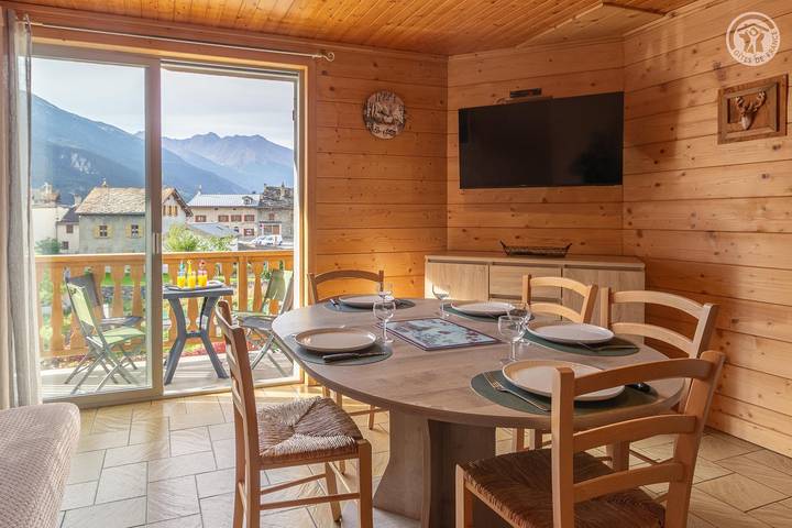 Gîte pour 5 personnes, avec Balcon à Termignon