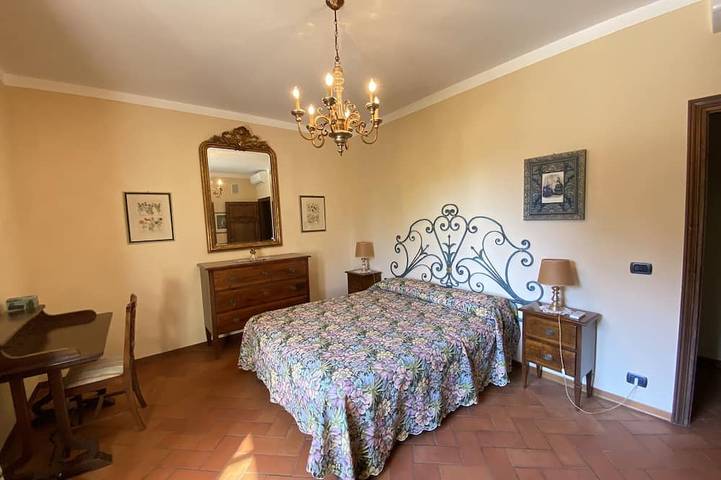 Villa Magnolia -  Villa di 400m^2 con piscina privata e Spa, 6 camere e 6 bagni in Capannori, Provincia di Lucca