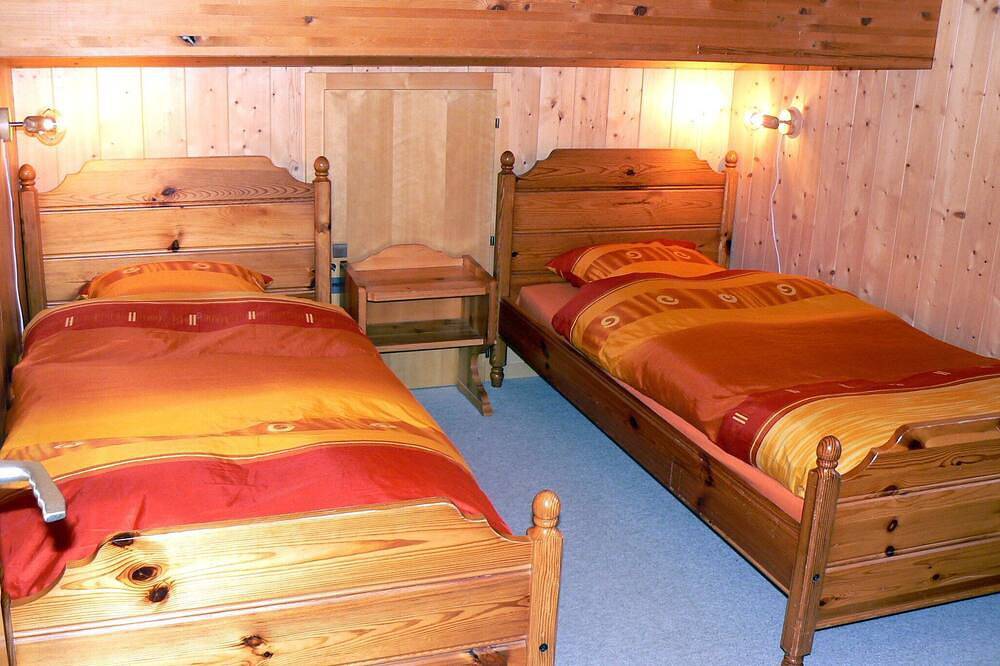 Ganze Wohnung, Cosy Wohnung. Ideal für 2 Familien- Ski-in / Ski-out - Les Portes du Soleil in Champoussin, Val-d'Illiez