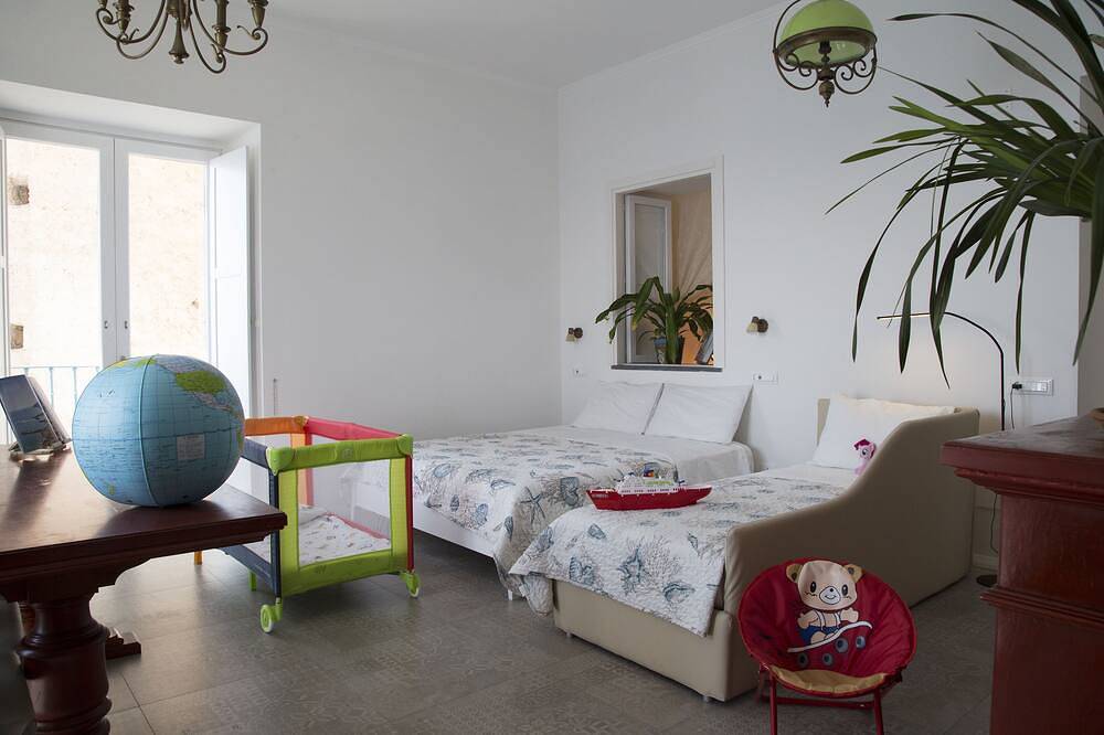 Ganze Wohnung, Stunning 5-guests apartment 2 km from Amalfi in Castiglione, Sorrento Coast