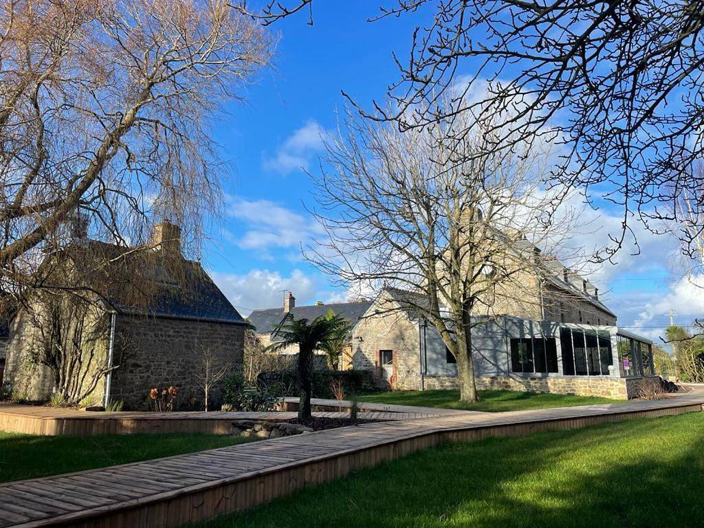 Family Bungalow in Gatteville-le-Phare, Région de Cherbourg