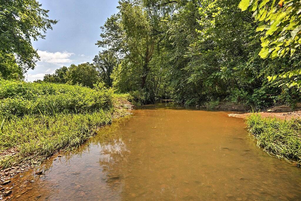 Neu! Neue Concord-Hütte auf 50 Morgen in der Nähe des Ky-Sees! in Kentucky Lake
