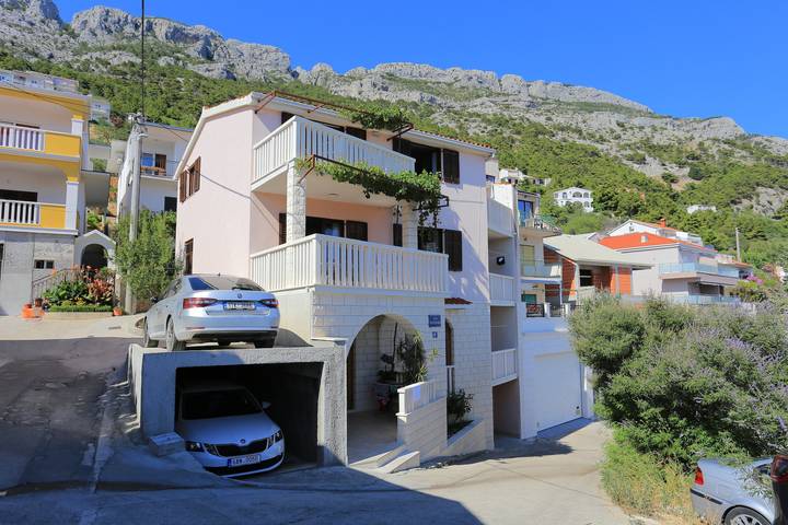 Ferienwohnung für 3 Personen, mit Balkon/Terrasse in Pisak - 2
