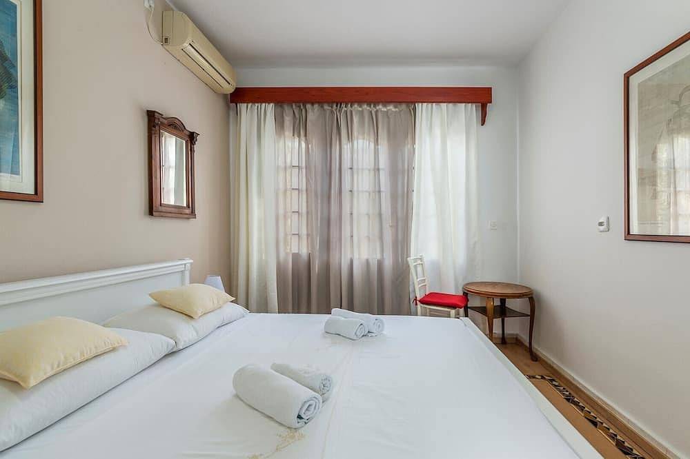 Ganze Wohnung, Ferienwohnung Peresiji Aub mit Pool in Svetvinčenat, Zentralistrien