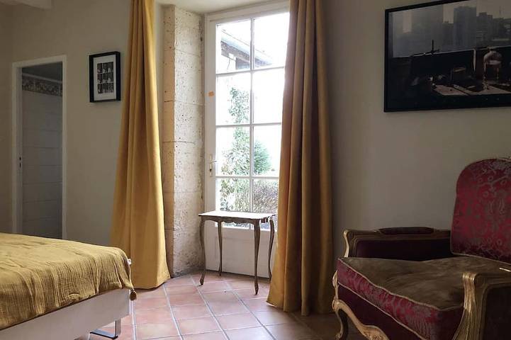 Location de vacances pour 5 personnes, avec piscine à Saint-Félix-de-Bourdeilles - 3