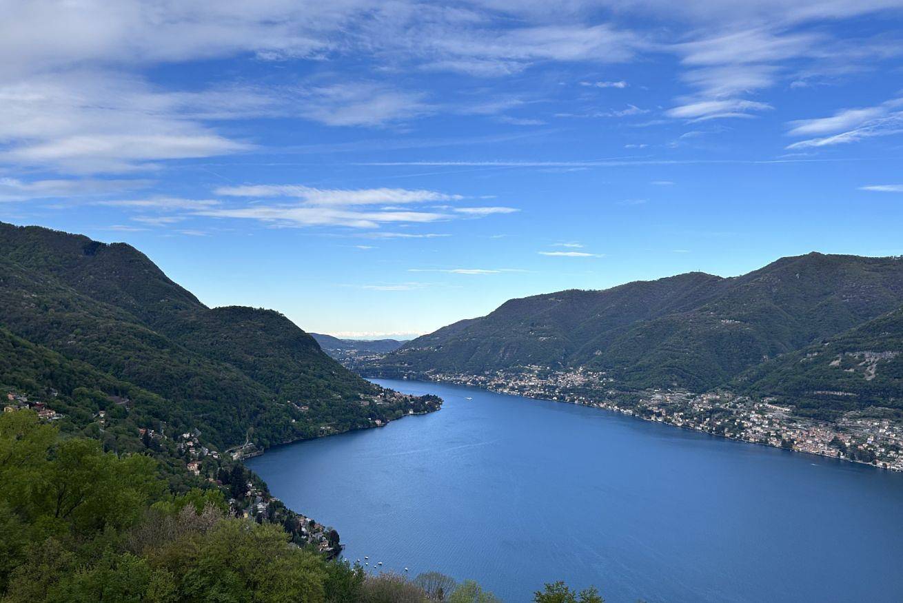 Hel lejlighed, Ferielejlighed for 2 personer med balkon/terrasse in Palanzo, Faggeto Lario