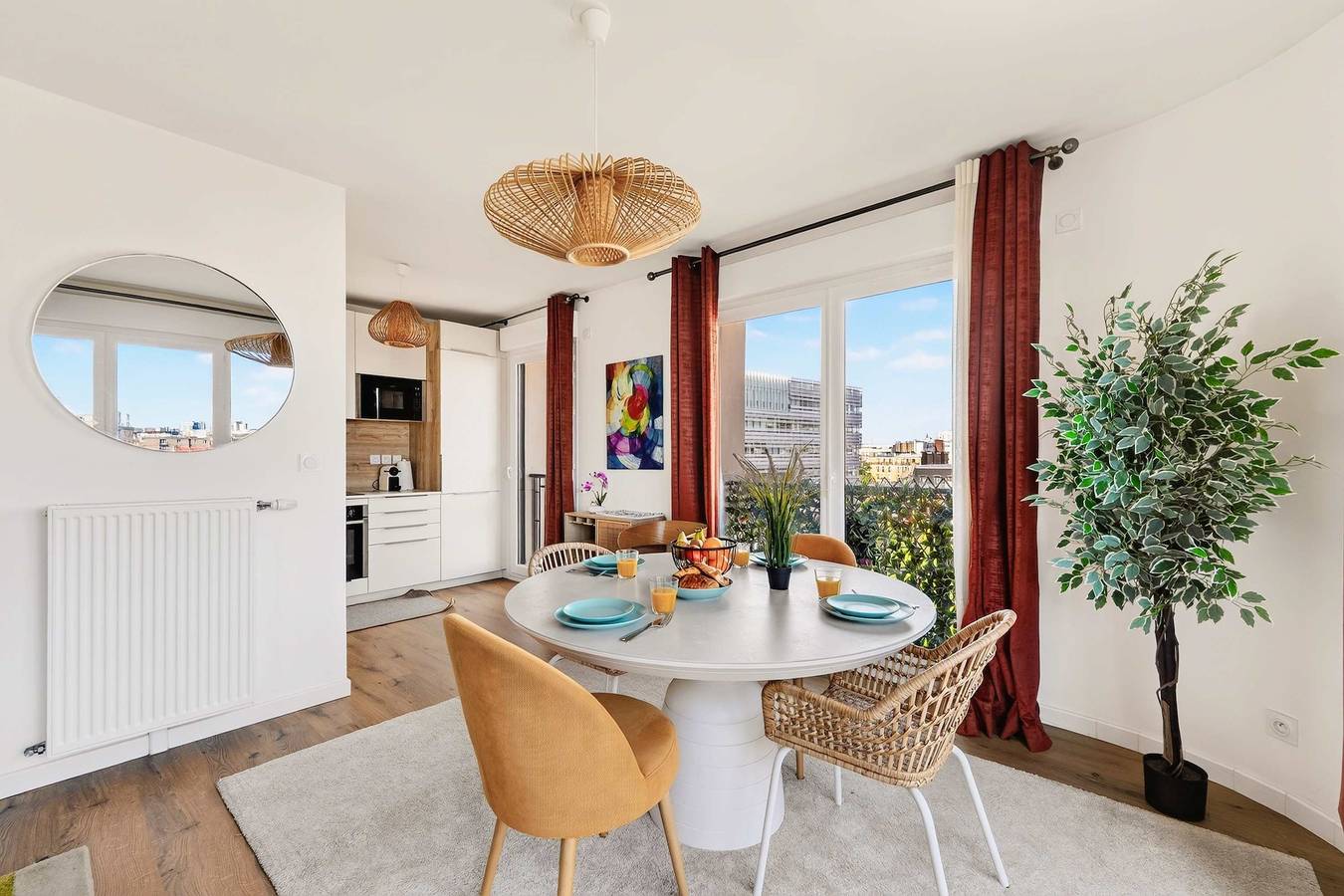 Appartement entier, Spacious & Cozy Flat with Terrace-St Ouen-Midterms in Saint-Ouen, Seine-Saint-Denis