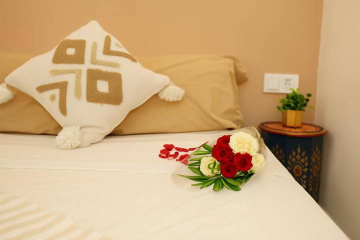 Chambre d’hôte pour 3 personnes, avec jacuzzi et terrasse dans Palais de la Bahia - 4