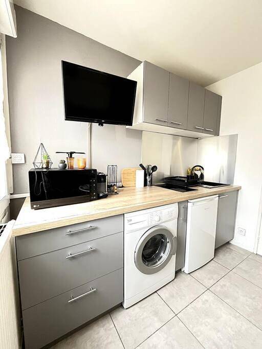 Appartement entier, Studio in Romans-sur-Isère, Région de Valence