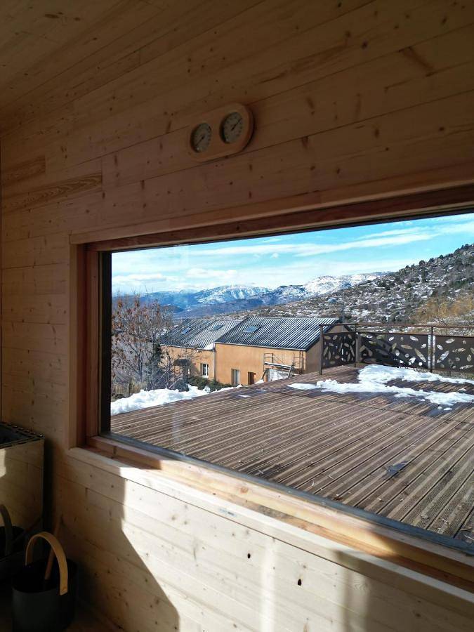 Gîte pour 8 personnes, avec sauna ainsi que terrasse et vue, animaux acceptés à Égat - 3