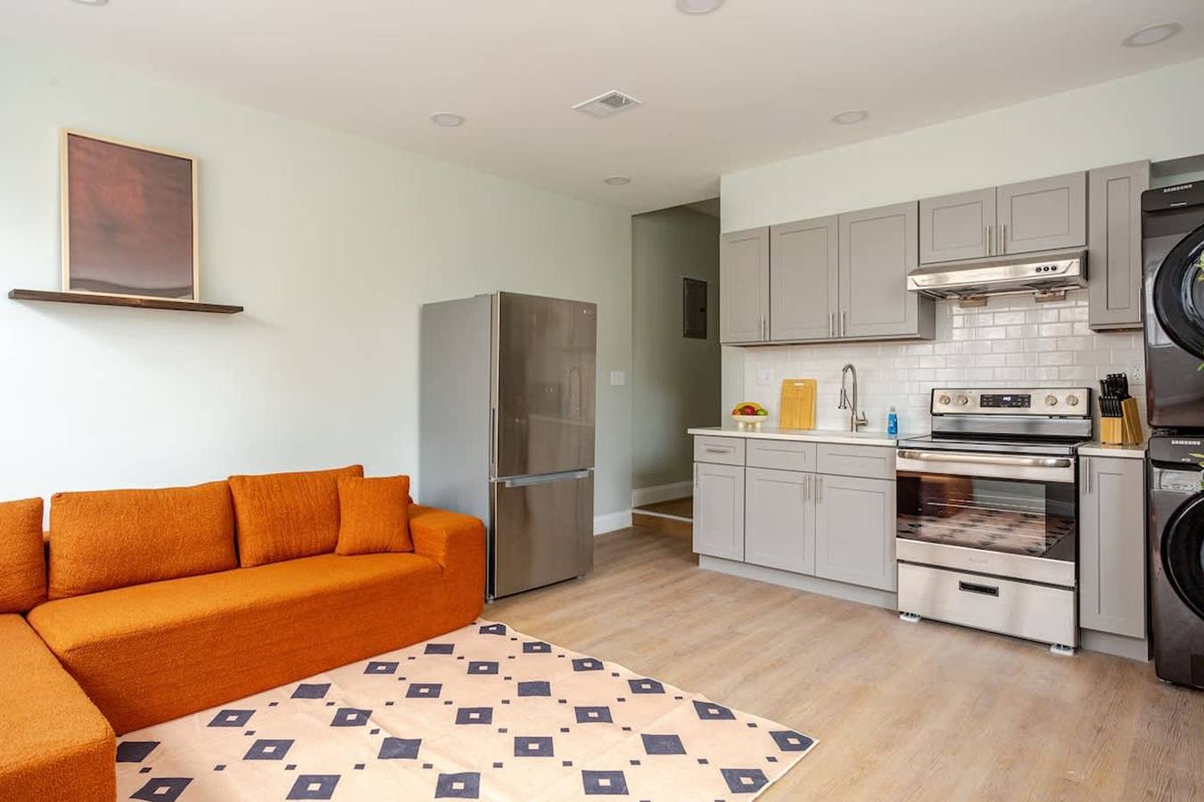 Apartamento entero, French Japan Mins to City Center 1King 2Queens in Filadelfia, Pensilvania