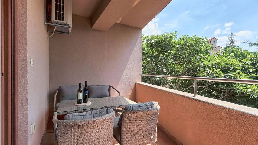 Entire apartment, Luxury apartment with pool in Istria in Pula-Medulin, Ližnjan