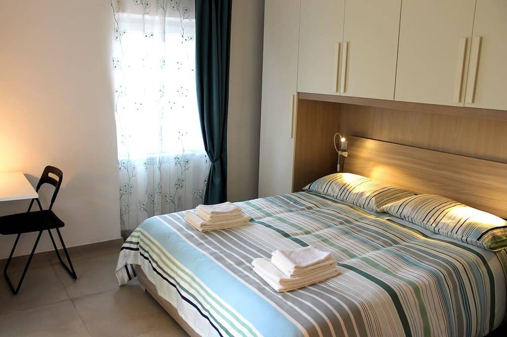 Ganze Wohnung, Renovated in the center and a stone's throw from the sea with parking facilities in Livorno, Etruskische Küste