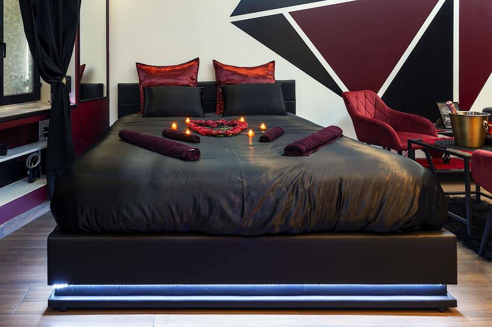 Apartamento entero, ✨Unique and romantic suite with private spa✨ in Voiron, Isère