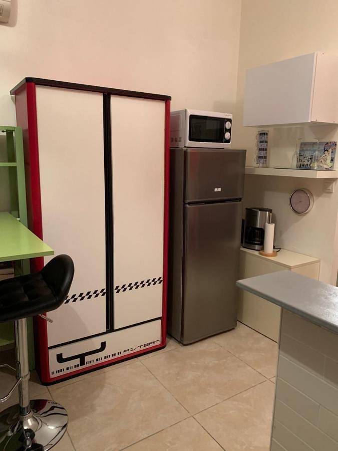 Gîte pour 2 personnes, avec vue ainsi que balcon et piscine à Saint-Martin-Lalande - 4