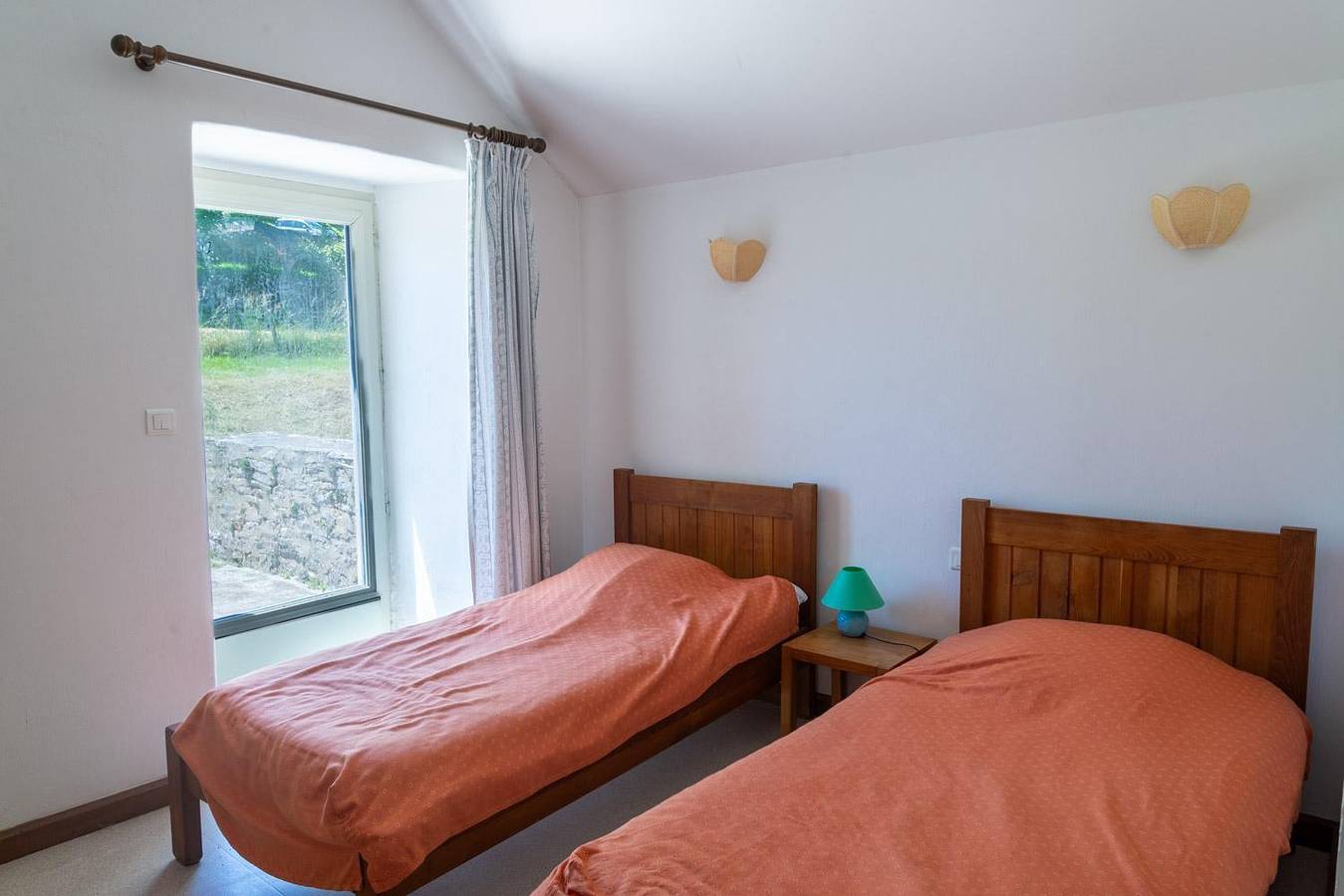 La Cazelle 4/6 personnes du Presbytère in Saint-Georges-de-Lévéjac, Parc national des Cévennes