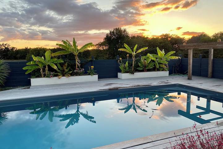 Location de vacances pour 4 personnes, avec jardin à Saint-Caprais-de-Bordeaux